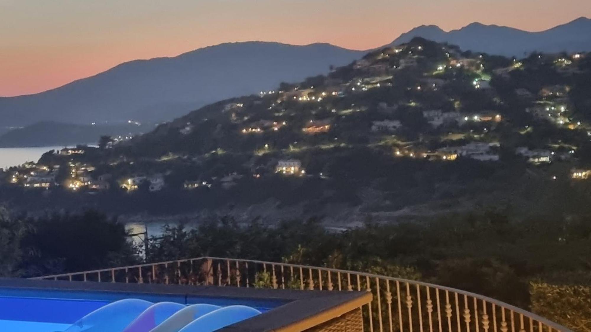 Villetta With Heated Pool And Panoramic View Torre delle Stelle Exterior photo